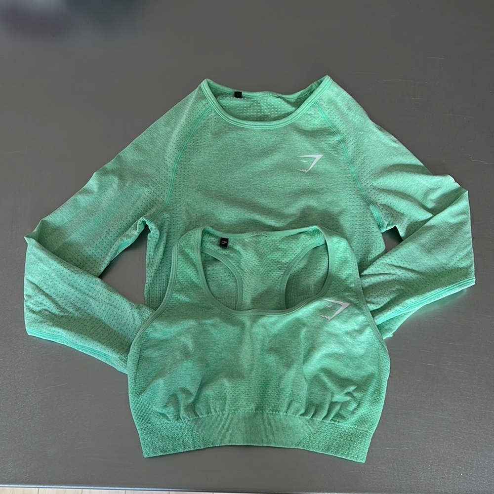 Gymshark Vital Seamless 1.0 Sports Bra and Crop Top Set!